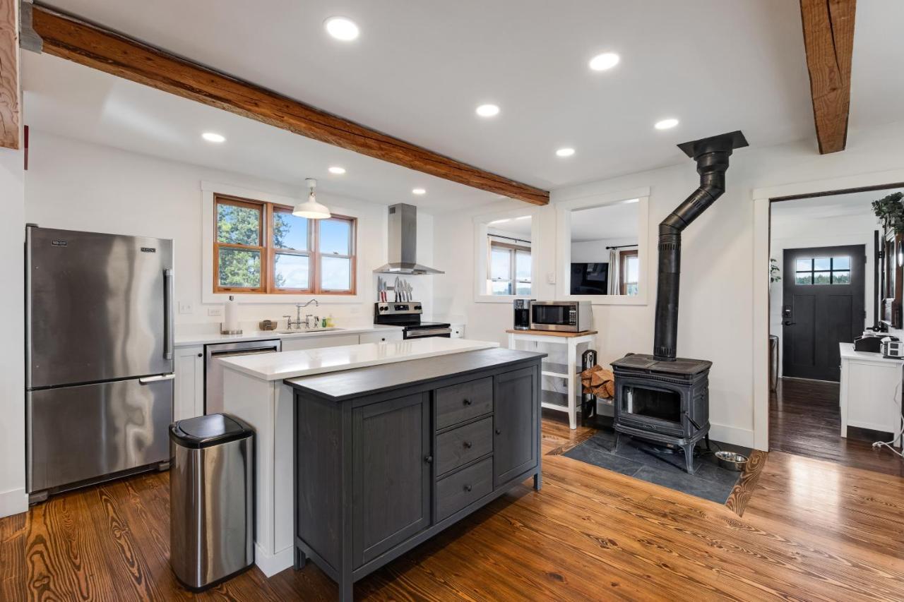 Historic Officer'S Farmhouse At Olf Coupeville Exteriér fotografie